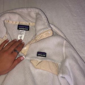 Patagonia crew sweatshirt